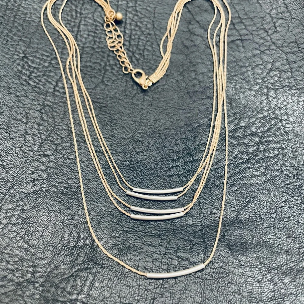 Multi layer Necklace - Picture 1 of 5